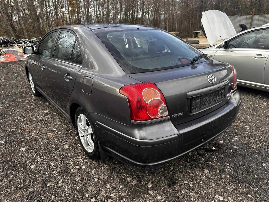 На Части Тойота Авенсис Facelift 2.0 d-4d 126коня 2008г