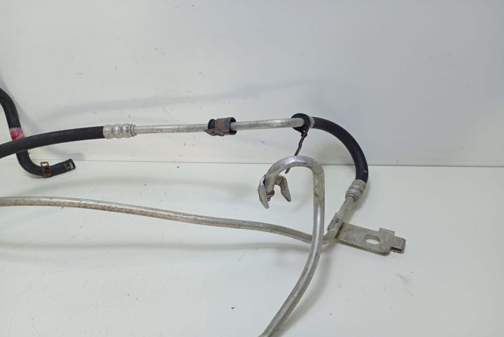 Conducta servo  Volan Dreapta Nissan Primastar  seria