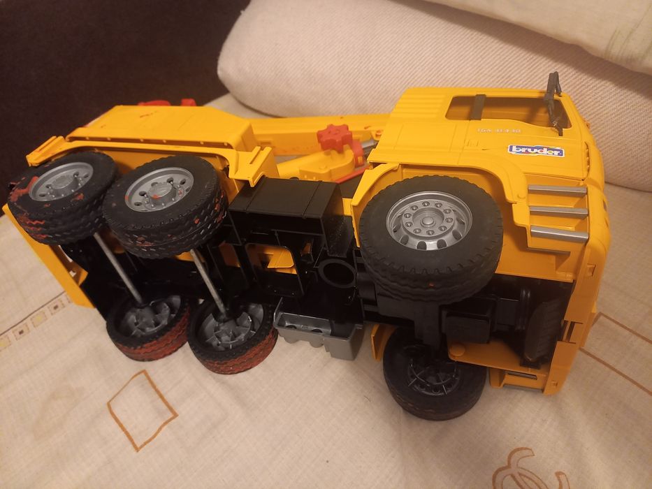 Macara de jucarie Bruder