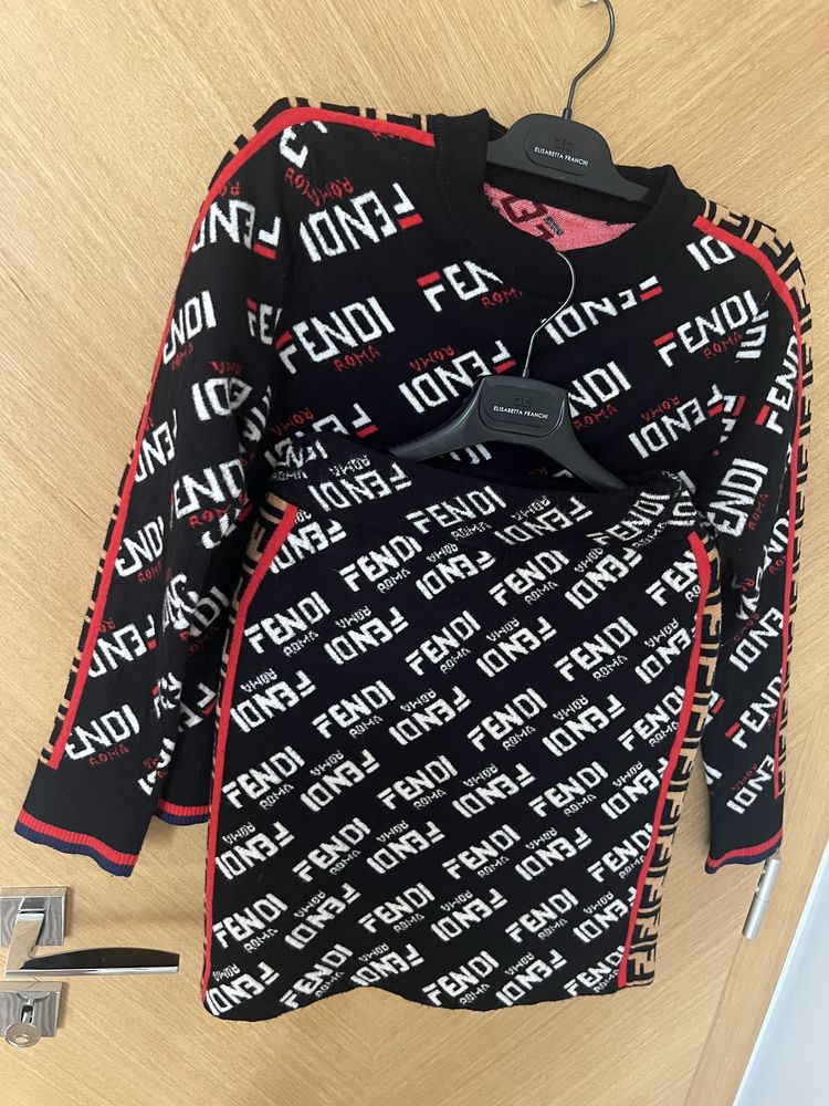 Сет пола и блуза FENDI