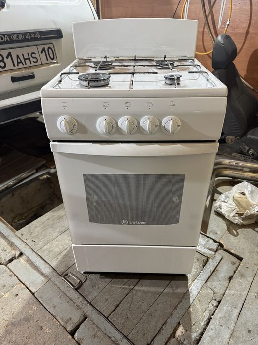 Продам газовую плиту