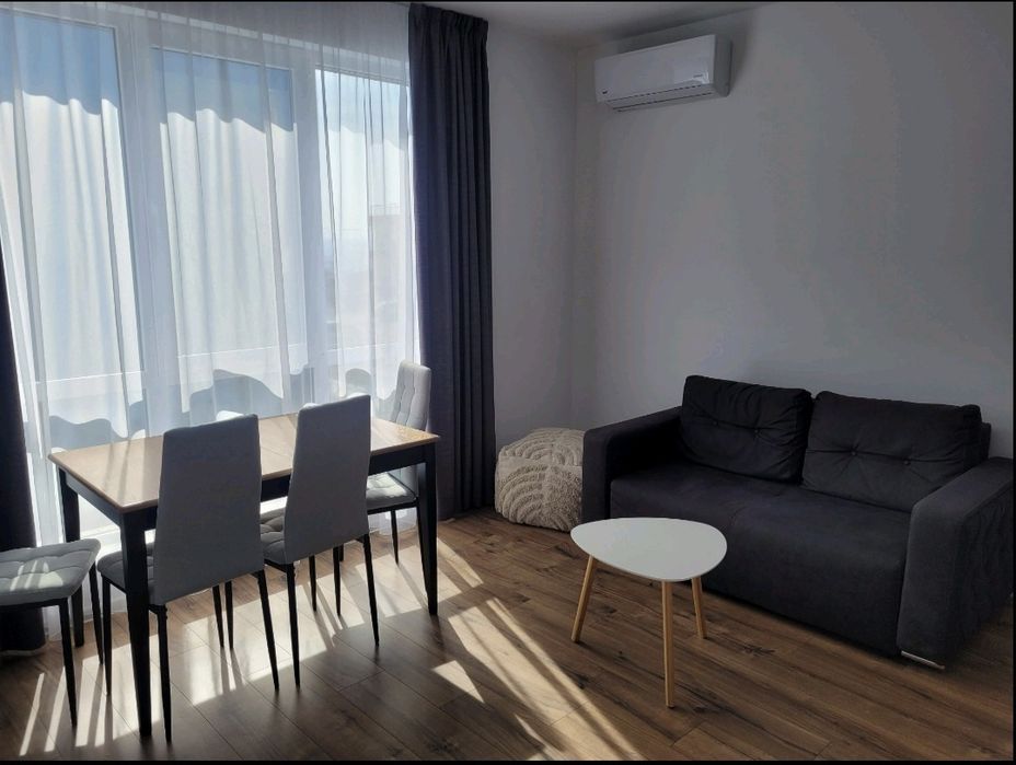 Дава се под наем Тристаен апартамент в Варна, м-т Пчелина - 90 кв.м за 433.5 € - Снимка #1