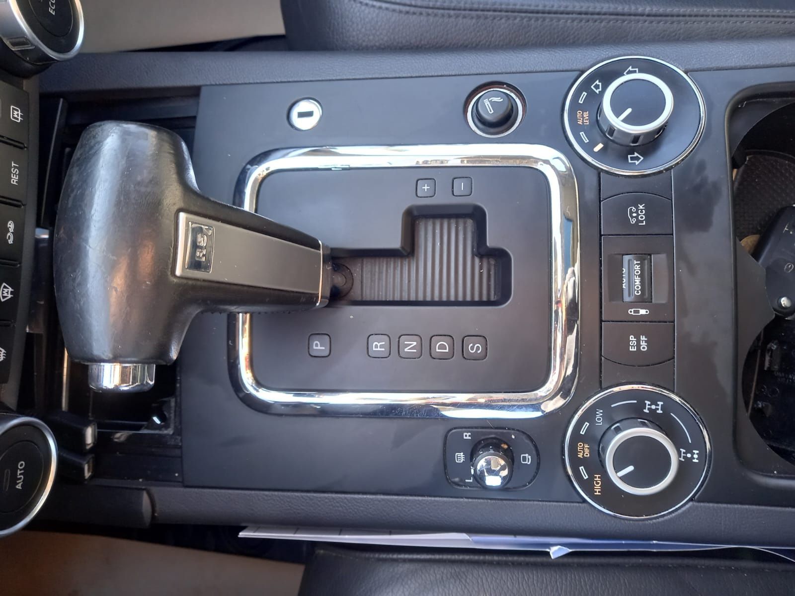 Vw Touareg, 2.5 diesel, full-opțiuni, Recent înscris