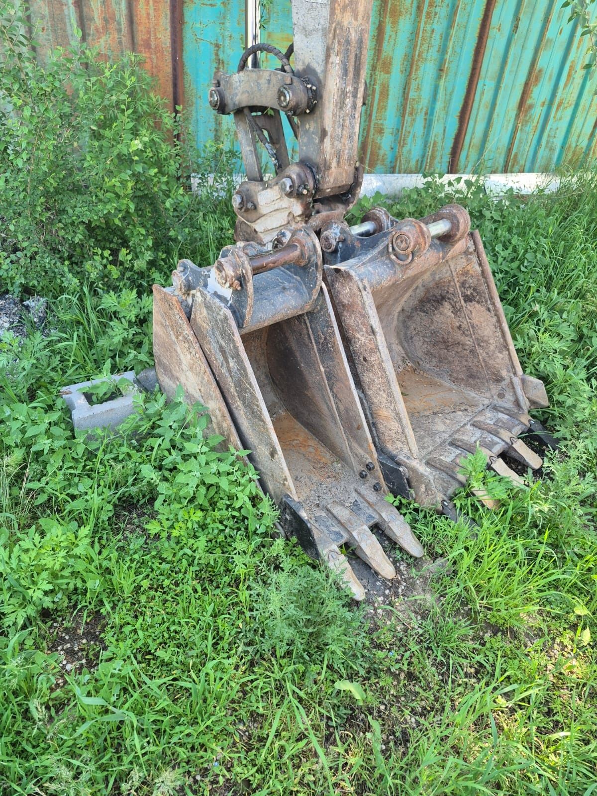 Эксковатор в аренду