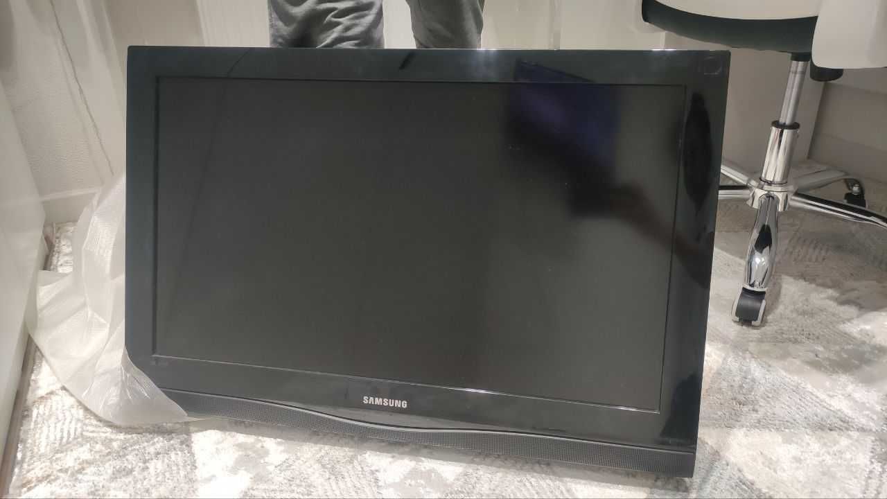 Samsung плазменный телевизор