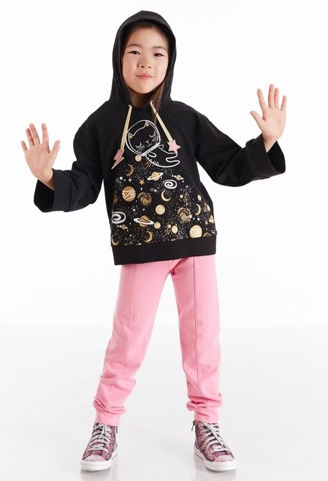 Продаются костюмы для девочек