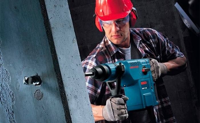 Услуги перфоратора и отбойного молотка
