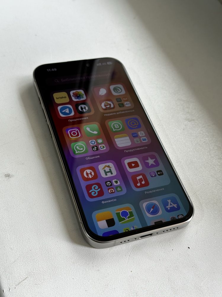 Срочно продам Iphone 15 pro 256 gb