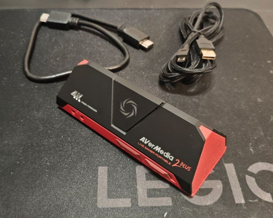 Карта видеозахвата AverMedia 2 plus