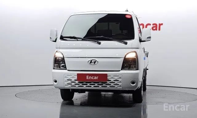 Hyundai porter Elektromobil Koreadan zakazga obkeberamiz 16000$ Cip
