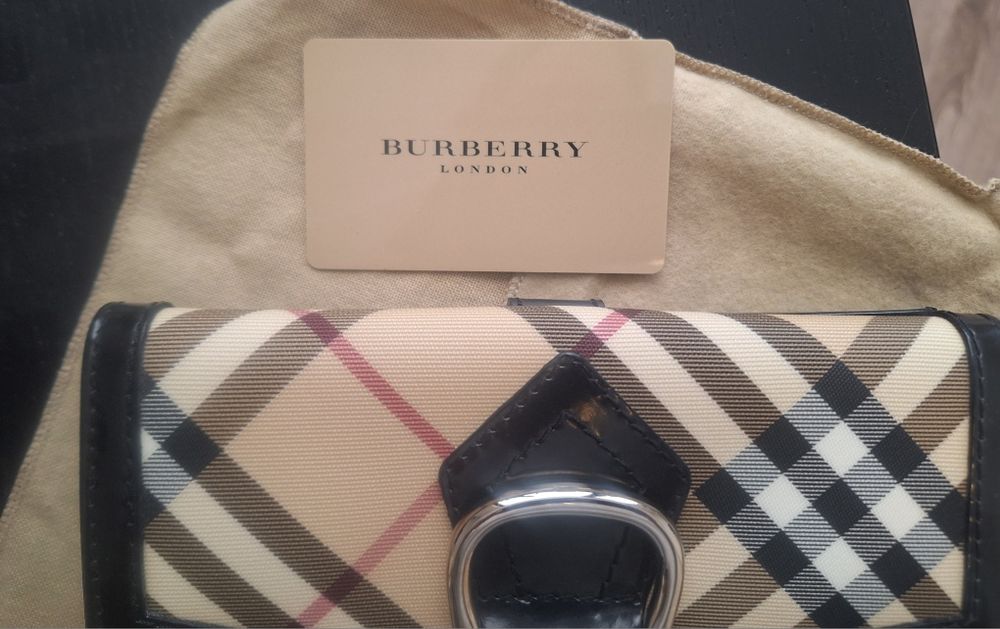 Оригинален портфейл Burberry и чанта-потфейл Michael Kors