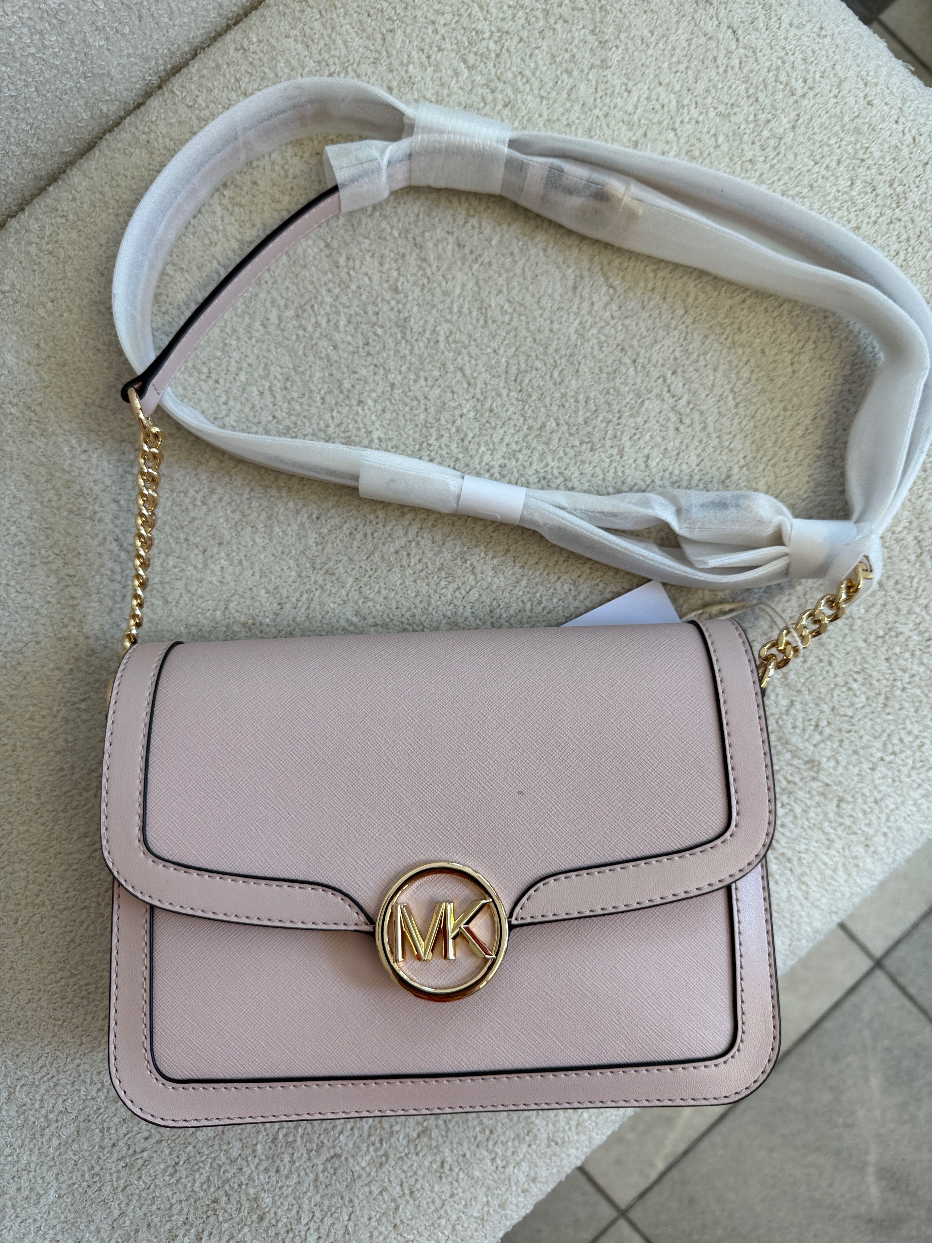 Michael Kors Чанта Чисто Нова