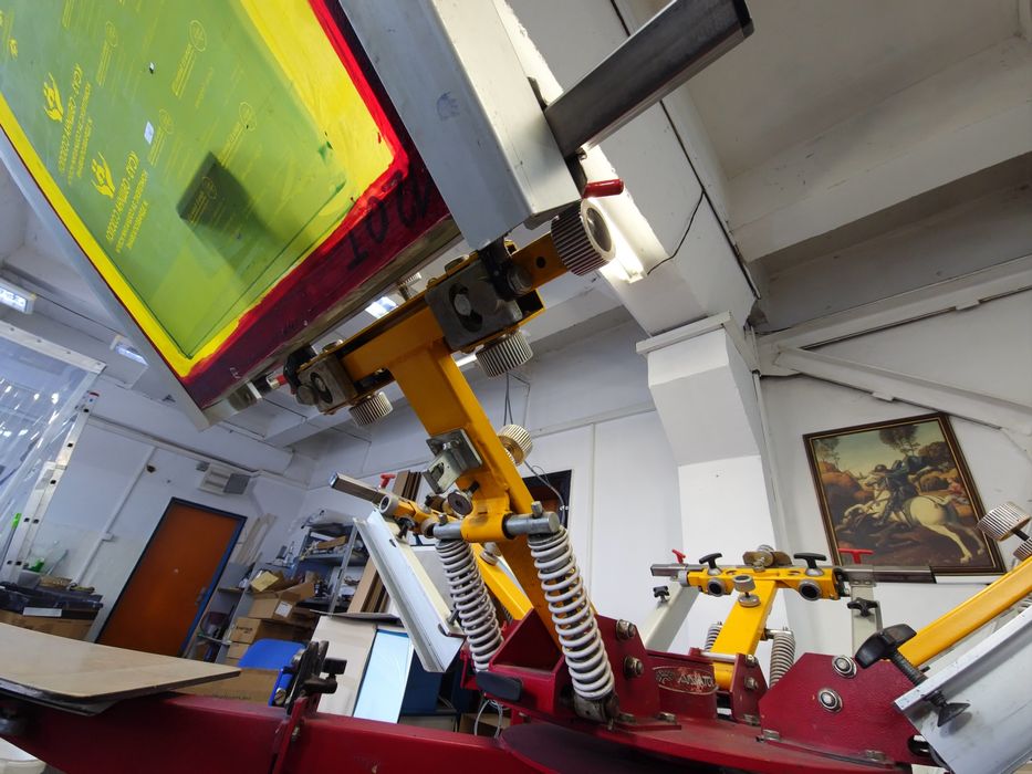 Карусел за текстилен печат