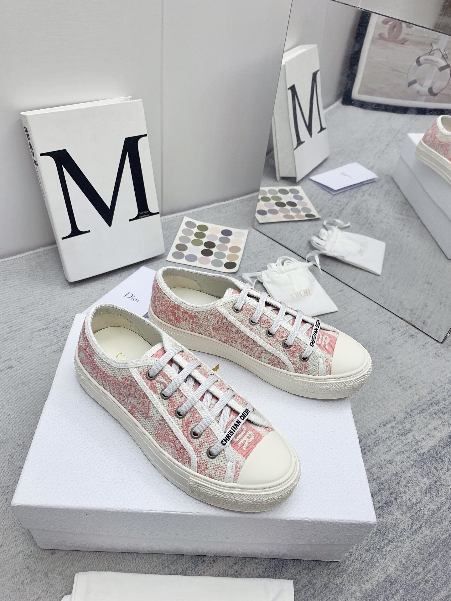 Adidasi tenisi Christian Dior, tip Premium