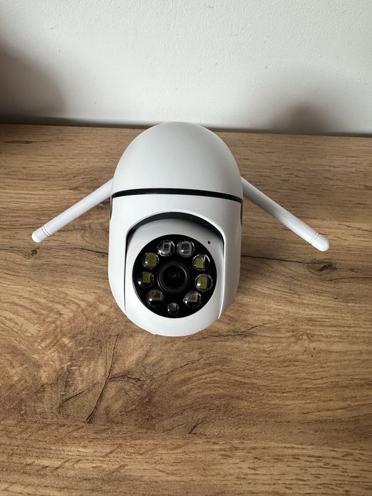 Camera de supraveghere rotativa WI-FI FULL HD