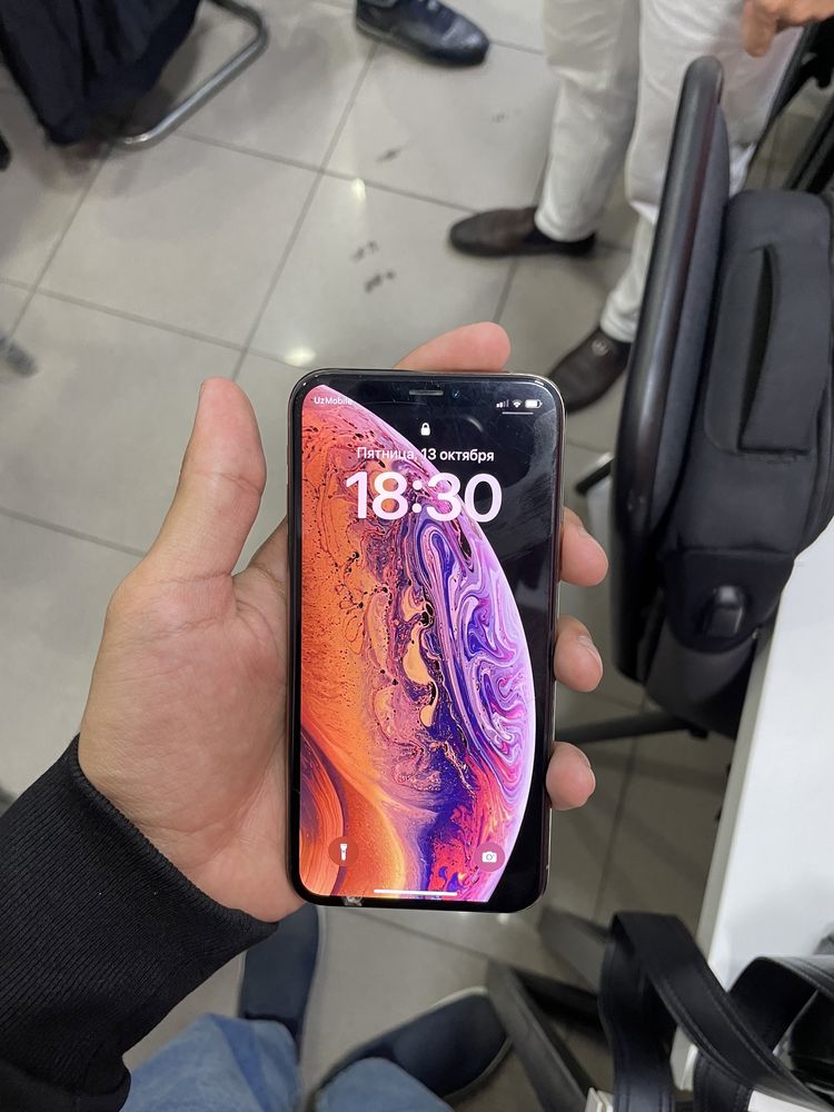 iPhone Xs 64gb 220$ srochna yana kelshamz