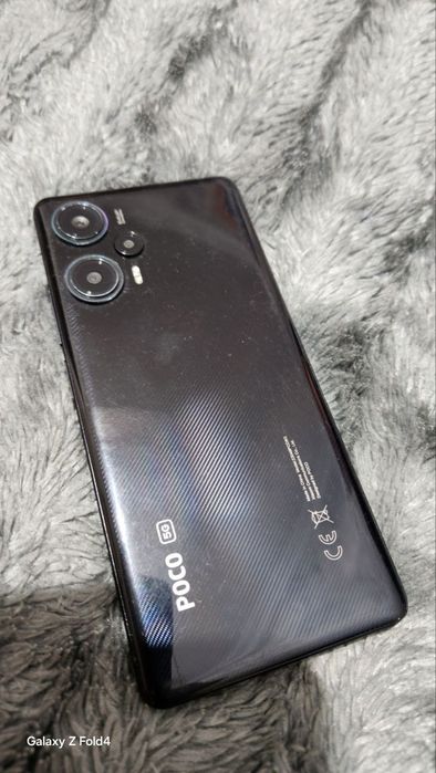 Poco F5 5G 256гб