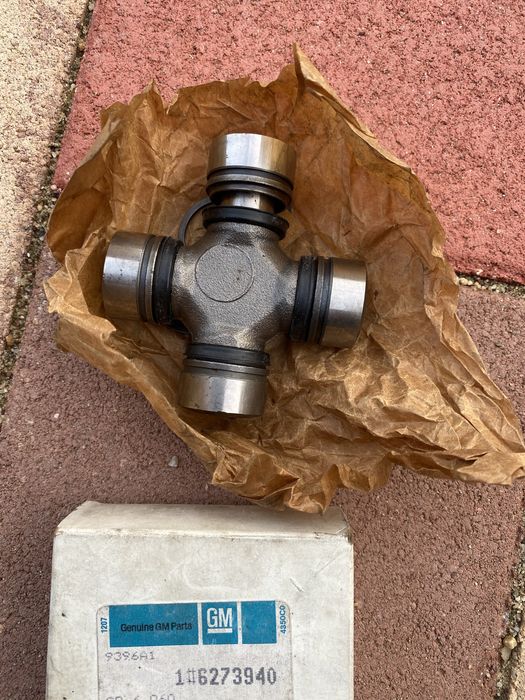 Piese Chevrolet,GMC Suburban,K1500,