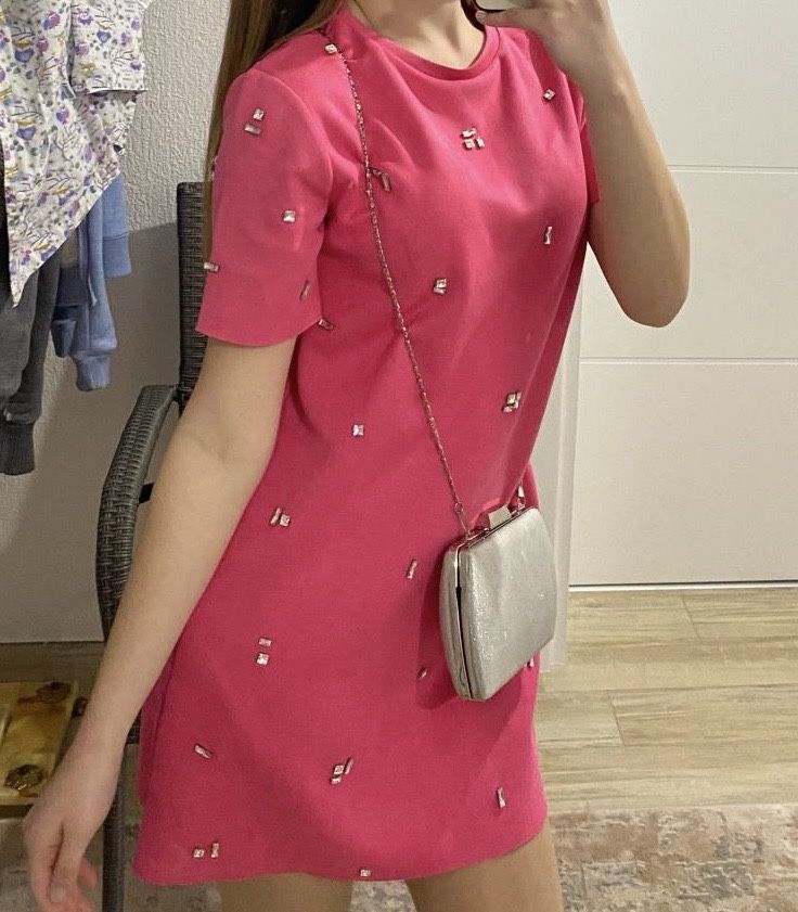 Розова рокля от ZARA