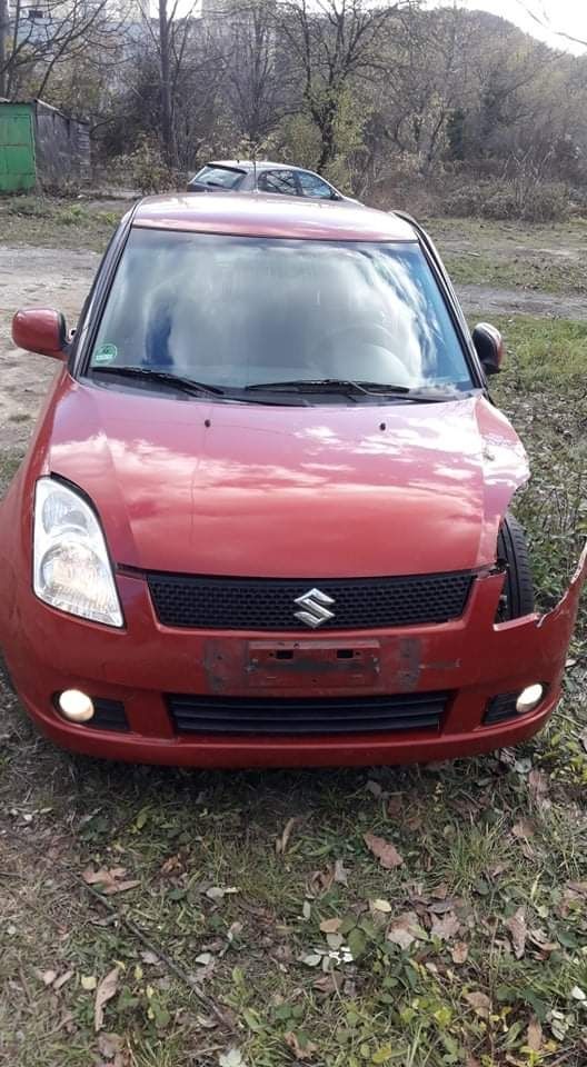 Suzuki Swift 1.3 i На части ТОП ЦЕНИ