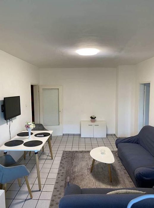 Дава се под наем Тристаен апартамент в София, Слатина - 70 кв.м за 550 € - Снимка #1