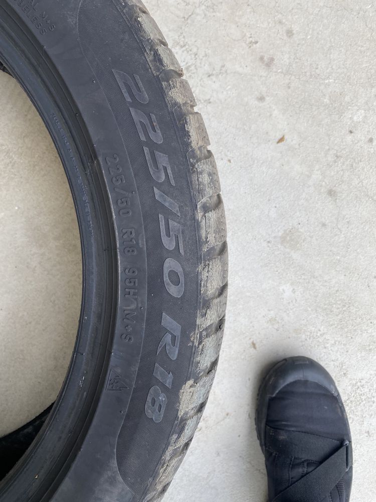 Cauciucuri Pirelli Sottozero 225/50/18