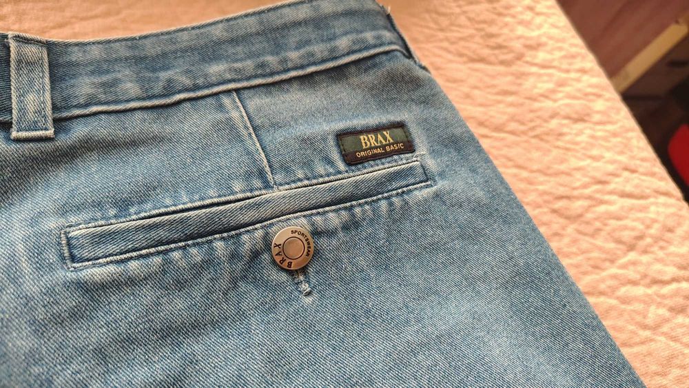 Pantaloni scurti blugi Brax marime XL