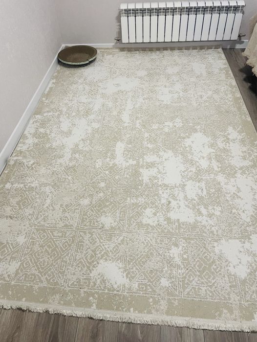 Ковер размер 2*3- 9000