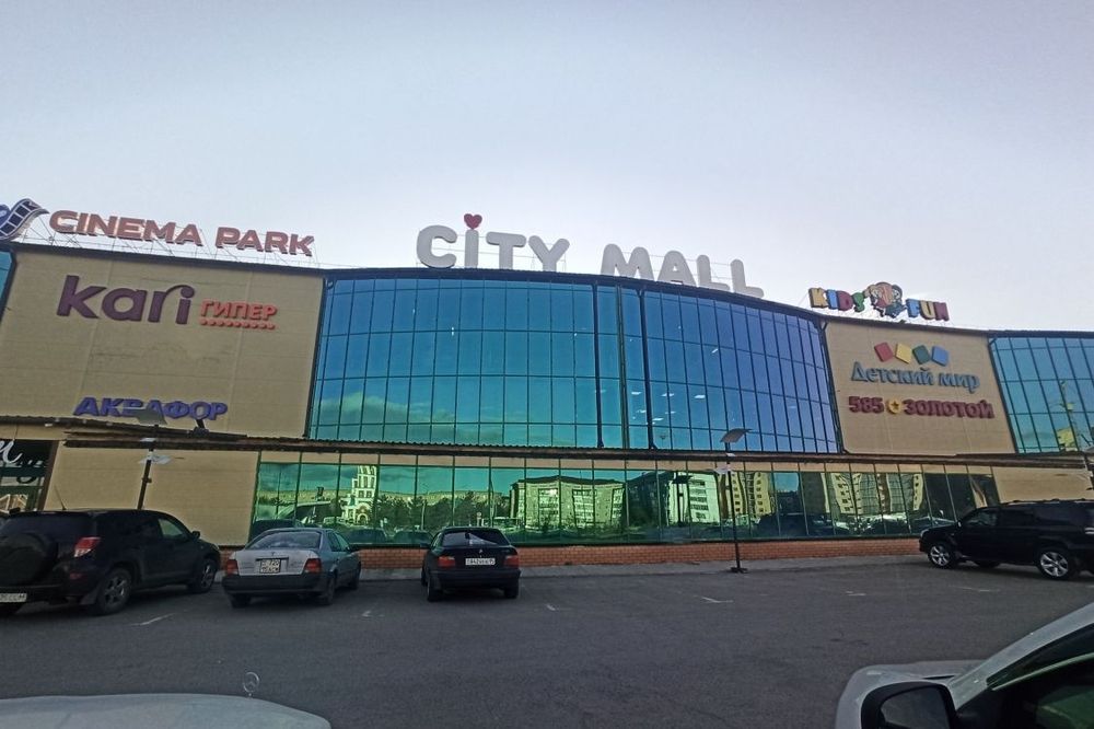 Продаётся 1 ком. квартира новой планировки 1988 г.п. 20 МКР