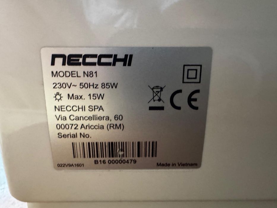 Masina de cusut nechi