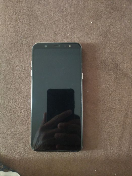 Срочно продам самсунг А6+