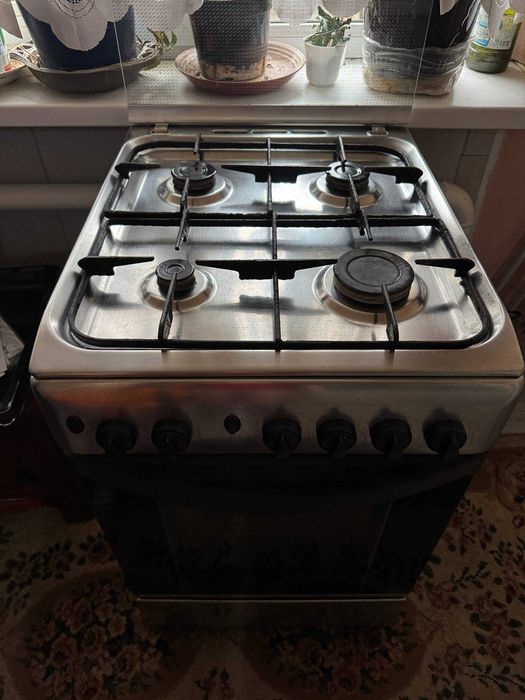 Газ плита Indesit б/у