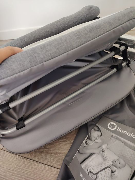 Pătuț pliant Lionelo  Vera gri 90x50cm