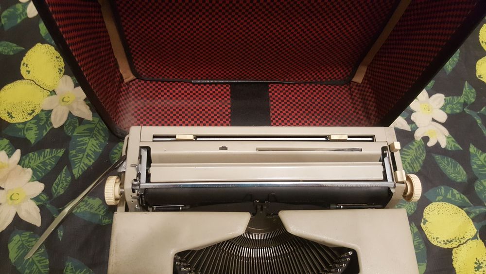 Пишещи Машини - ОПТИМА и МАРИЦА 12 - Продавам