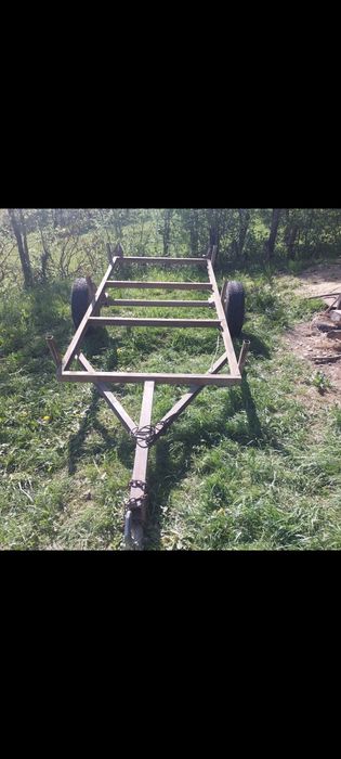 remorca dupa auto de teren