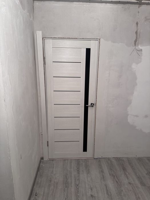 Продам дверь!в хорошем состоянии