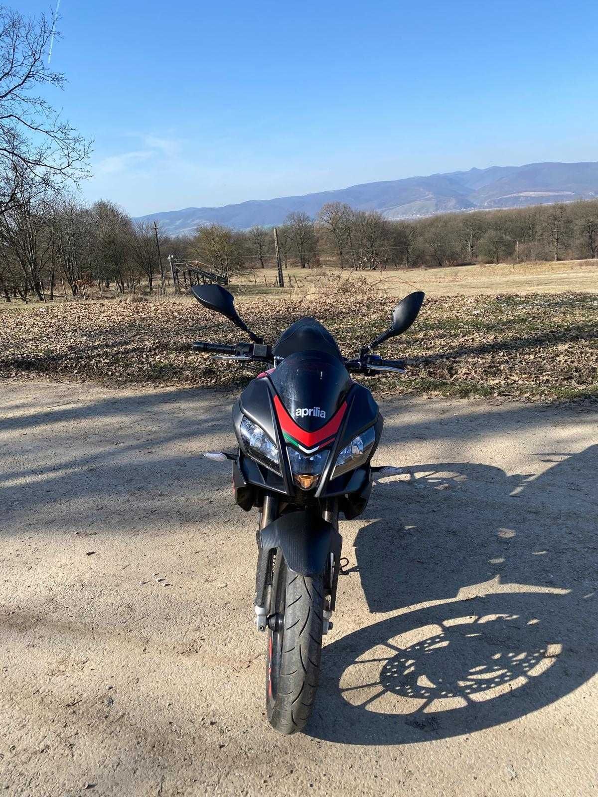 Aprilia Tuono 125