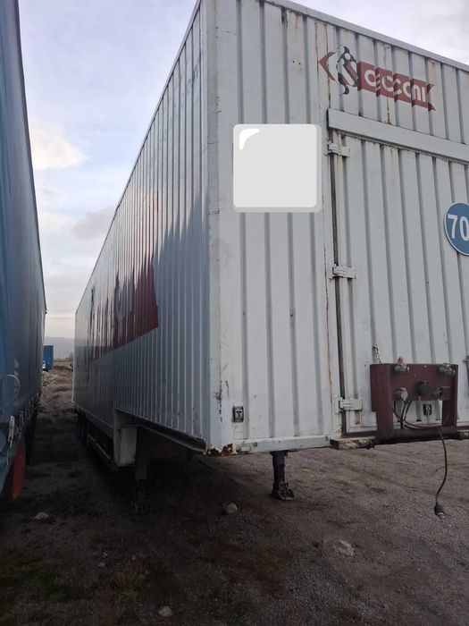 Vând semiremorca marca Zorzi!!