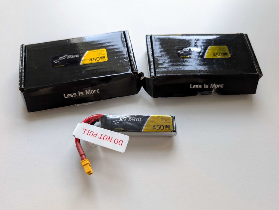 2 x Tattu 750mAh 2S 95C 7.6V R-Line HV Lipo Battery XT30 - noi