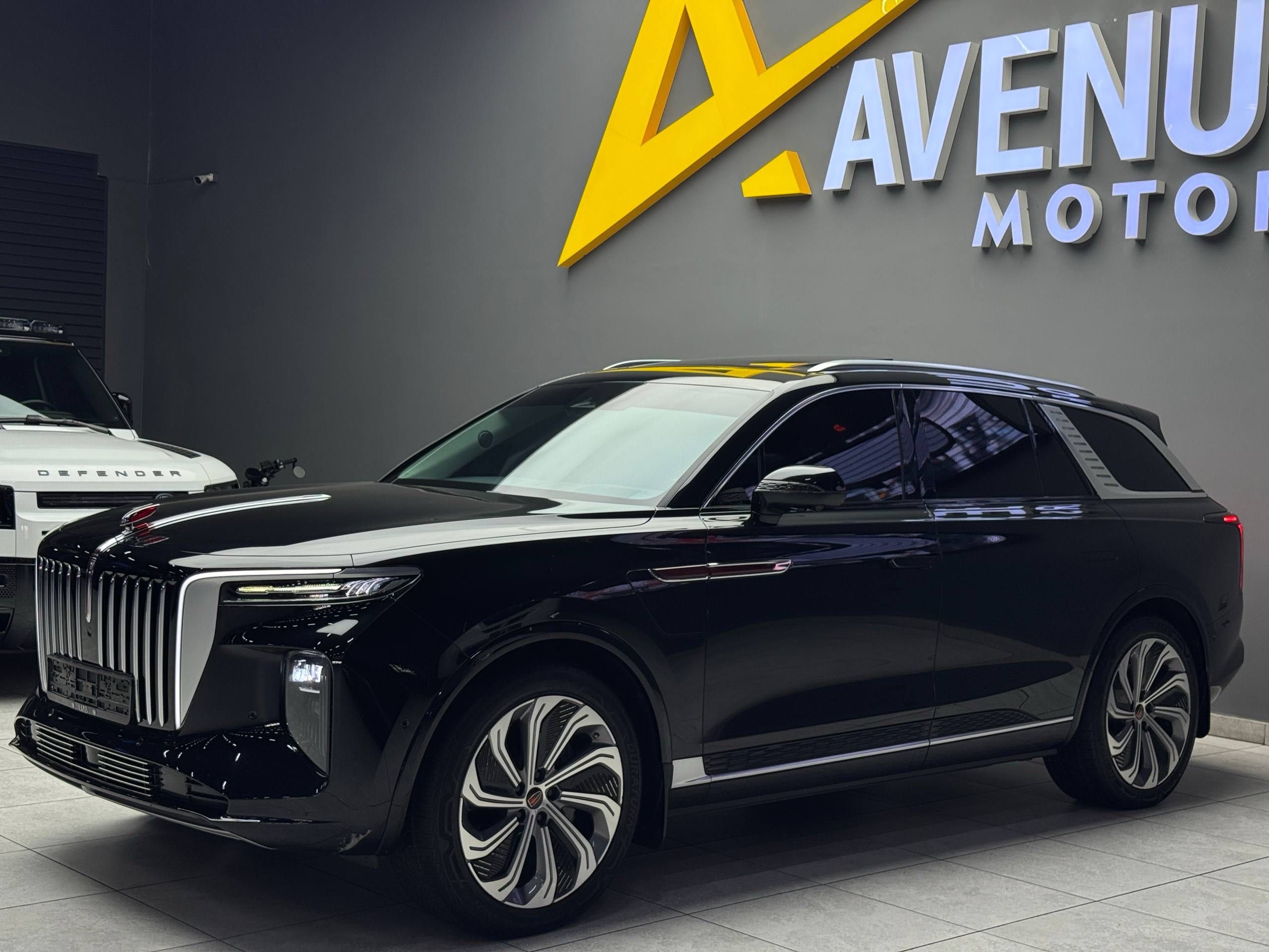 Продается Hongqi E-HS9