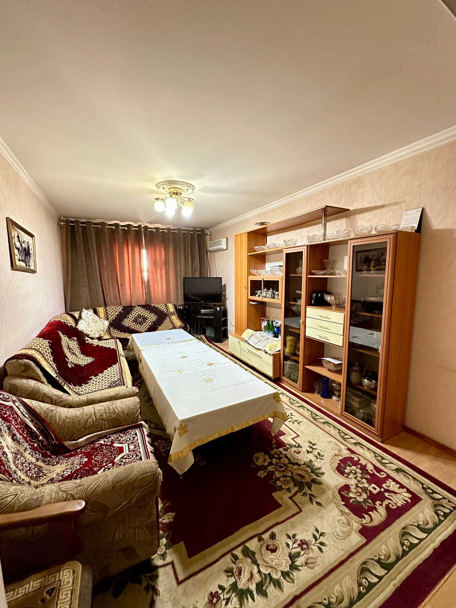 4-комнатная квартира, Паркентский, 8/9, 100 м², банковский дом
