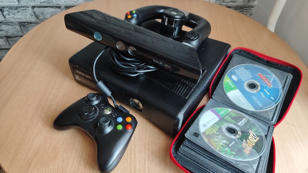 Продам Xbox 360 s 1439