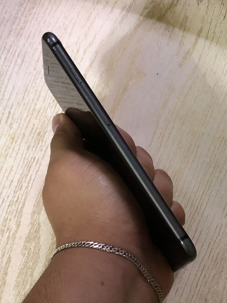 Iphone 8plus 64gb 89$ srocni