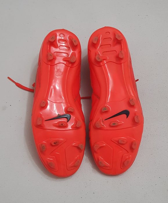 Ghete ptr fotbal NIKE Mercurial, crampoane iarbă, gazon, mărimea 37, 5