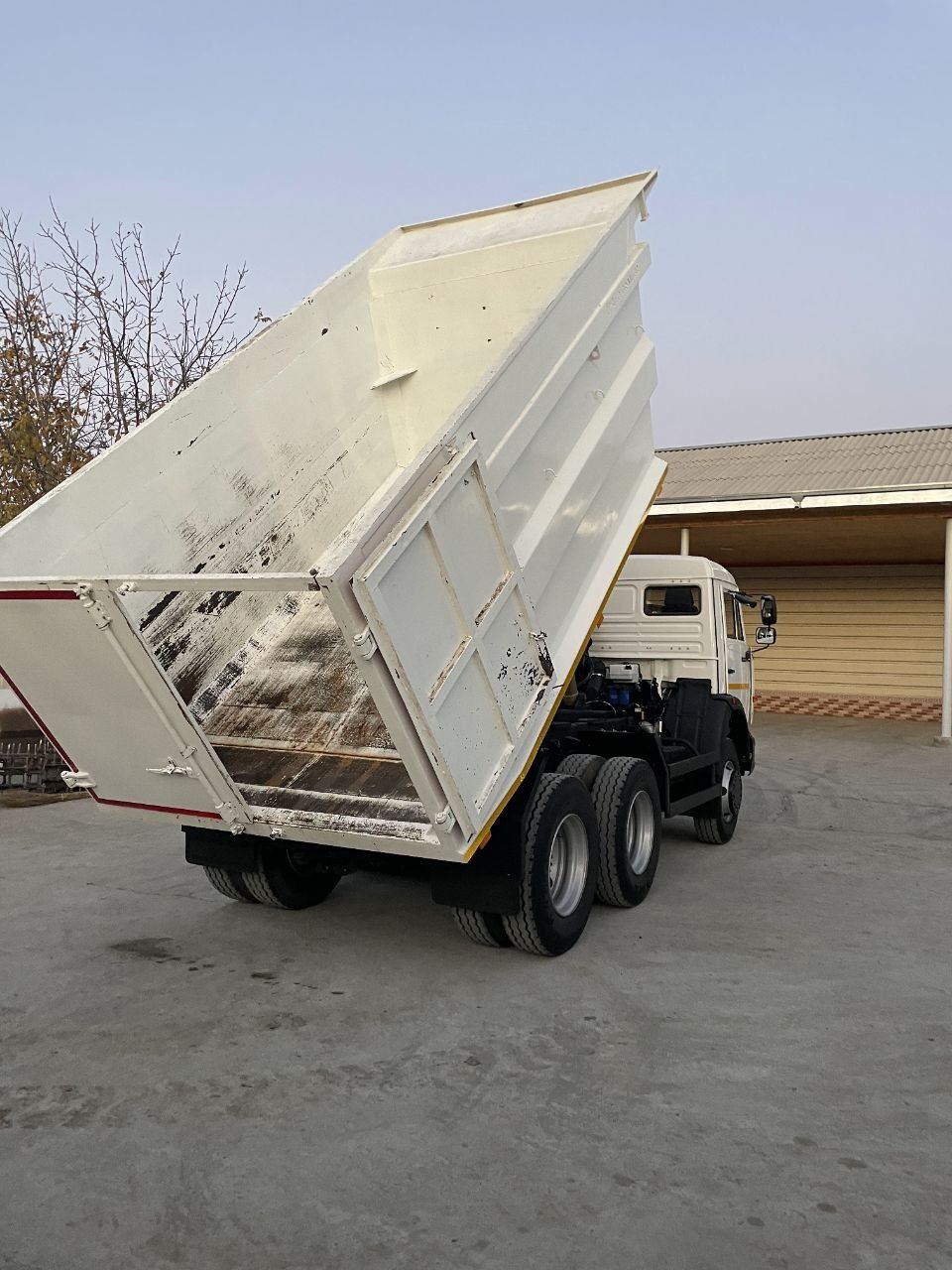 КАМАЗ Самосвал 65115 6×4