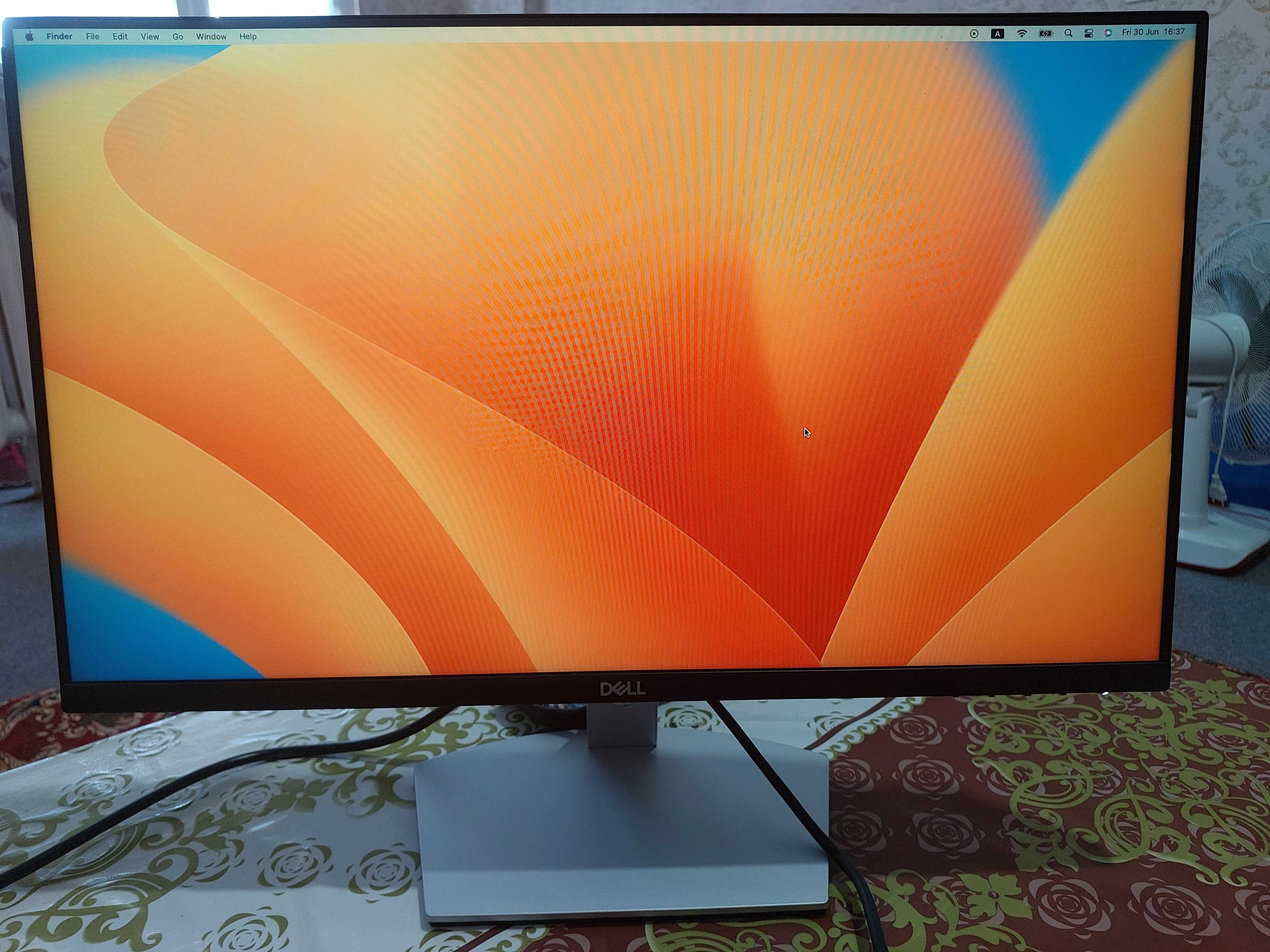 Dell monitor 23.8inch IPS почти новый