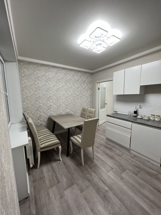 10 мкр 1 ком рядом Жаик Арена новый дом