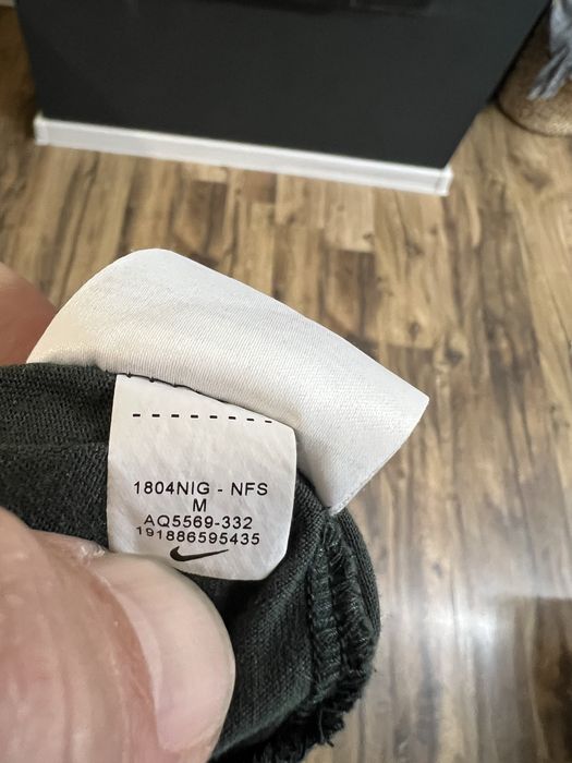 Nike Tee Feill size M