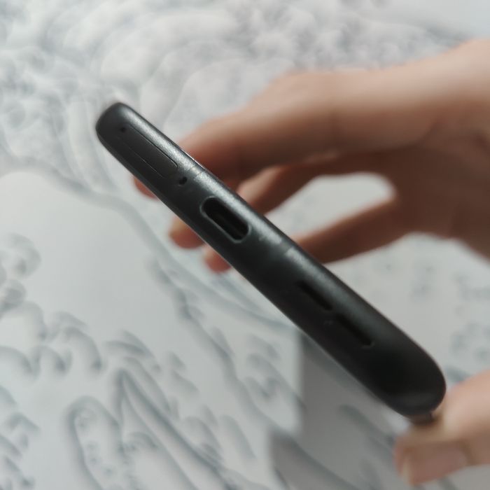 Продам Oneplus 10 pro