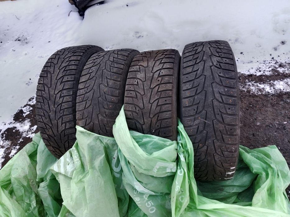 Продам комплект балонов б/у Hankook